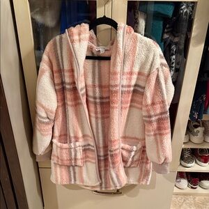 Koolaburra Pink and Cream Plaid Fleece Jacket
